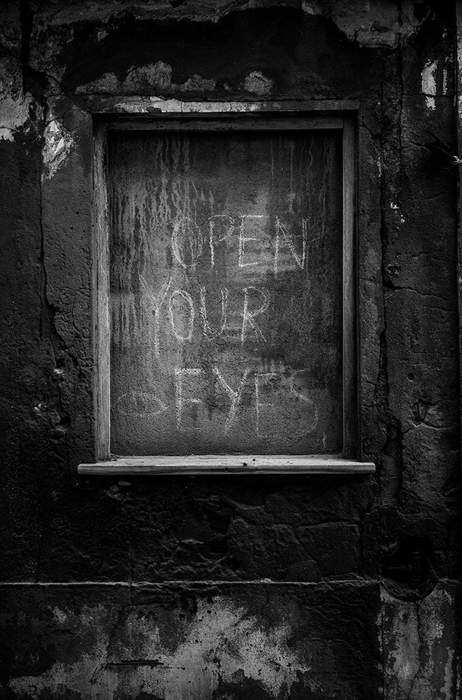 © João Mota da Costa, Open Your Eyes, Fotografia Digital Impressão jacto tinta Papel Hahnemuhle Photo Rag Barita C/40,5x57 1/1 + PA, assinadas pelo autor
